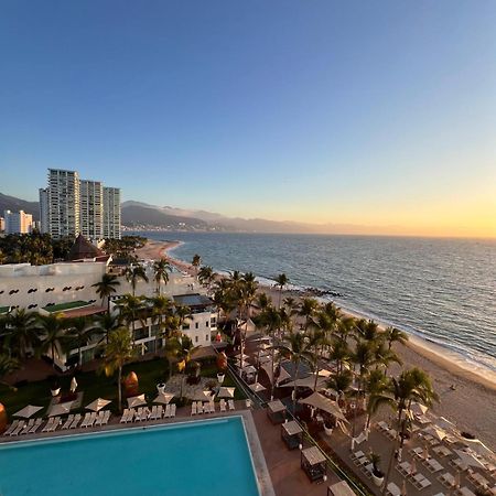 Icon Vallarta, プエルトバラータ エクステリア 写真