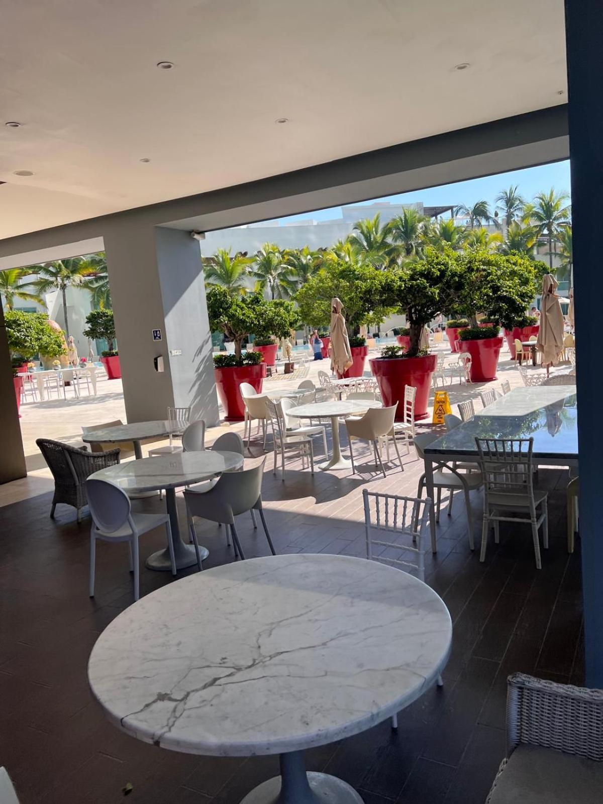 Icon Vallarta, プエルトバラータ エクステリア 写真